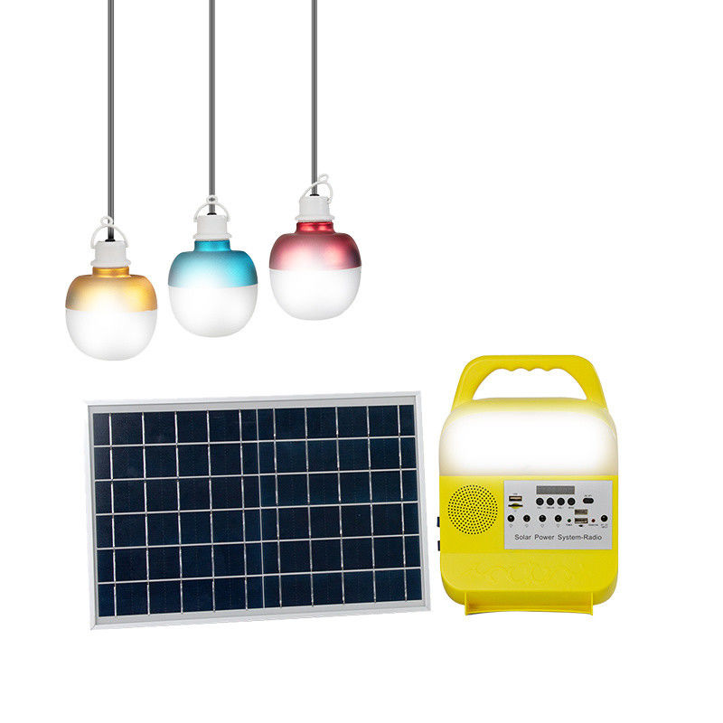 Noite solar dos amigos da pesca da tenda do mercado da noite da emergência da indisponibilidade de Electric Power que pesca a manutenção do carro