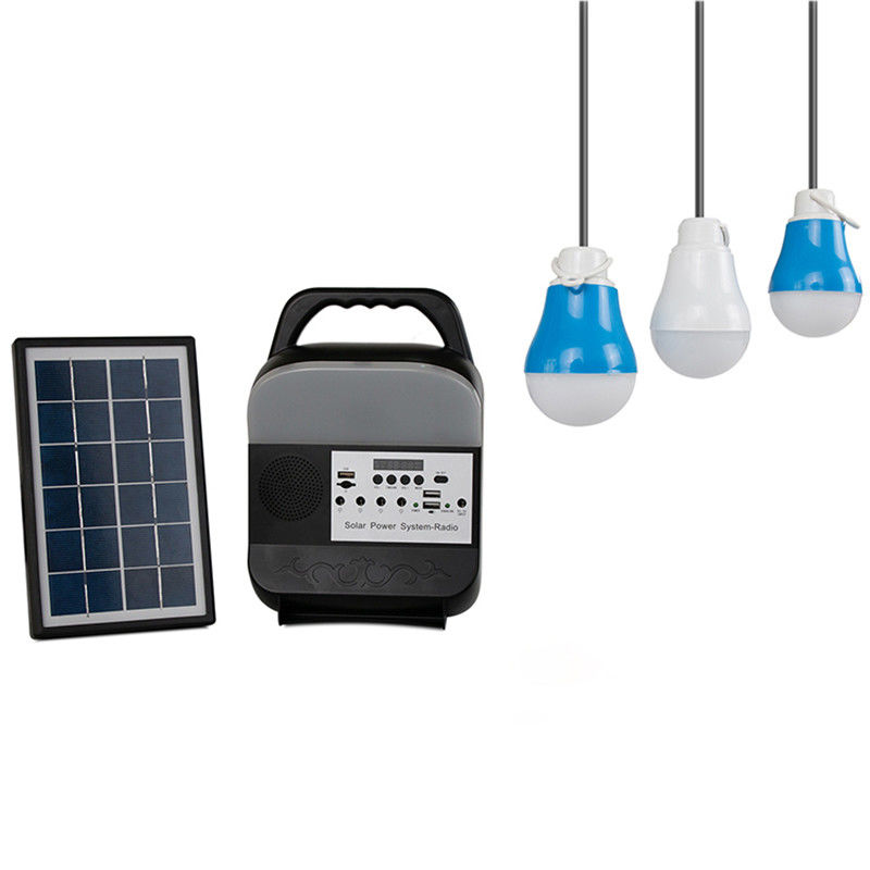 O carregador solar do sistema de iluminação das energias solares com os painéis solares portáteis de rádio almofada o sistema solar