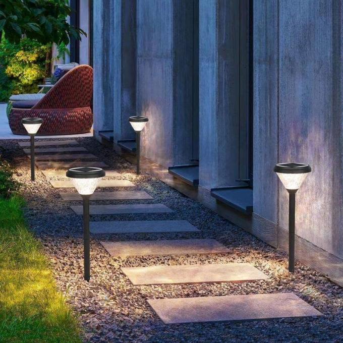 Venda imperdível decoração à prova d'água ao ar livre luzes solares led iluminação de gramado luz de jardim pontiaguda 0
