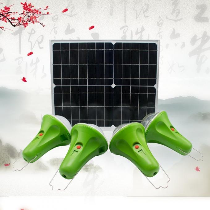 Lâmpada de 4 PCS com a lâmpada de poupança de energia do gerador de controle remoto da energia solar