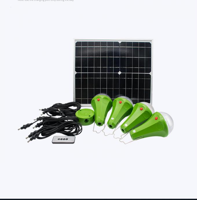 Uma lâmpada de carregamento solar portátil de Tuo Four 25W que acampa para fora telefone celular que carrega a lâmpada solar