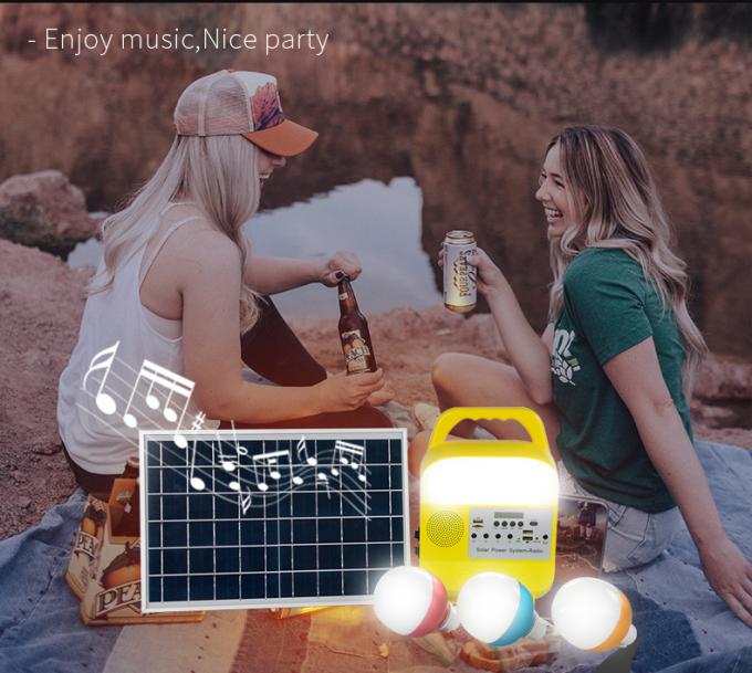 Energias solares que iluminam a noite dos amigos da pesca da tenda do mercado da noite da emergência do escurecimento que pesca a lâmpada de controle remoto da manutenção do carro